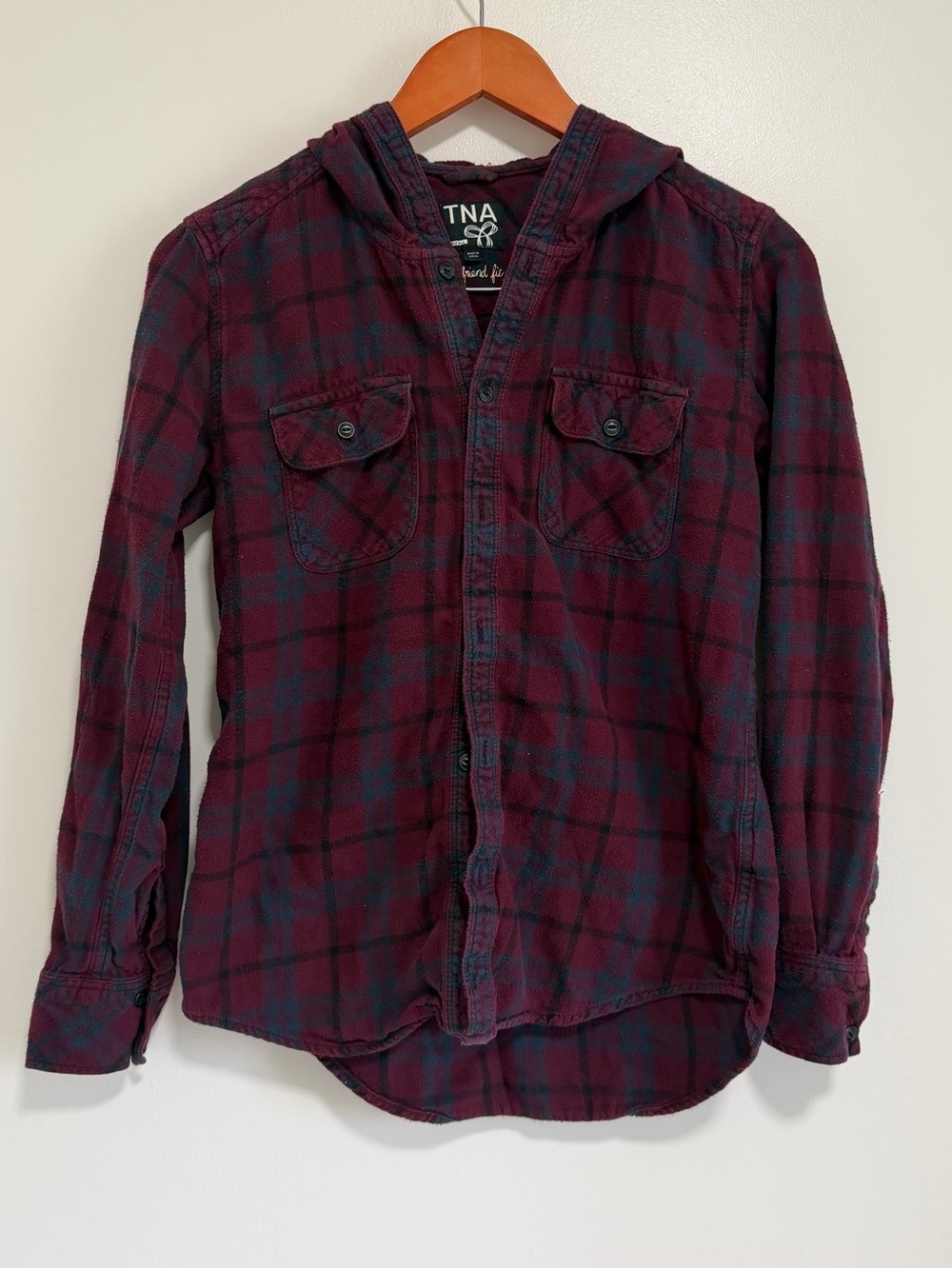 TNA Boyfriend Fit Plaid Hooded Shirt - Burgundy & Navy